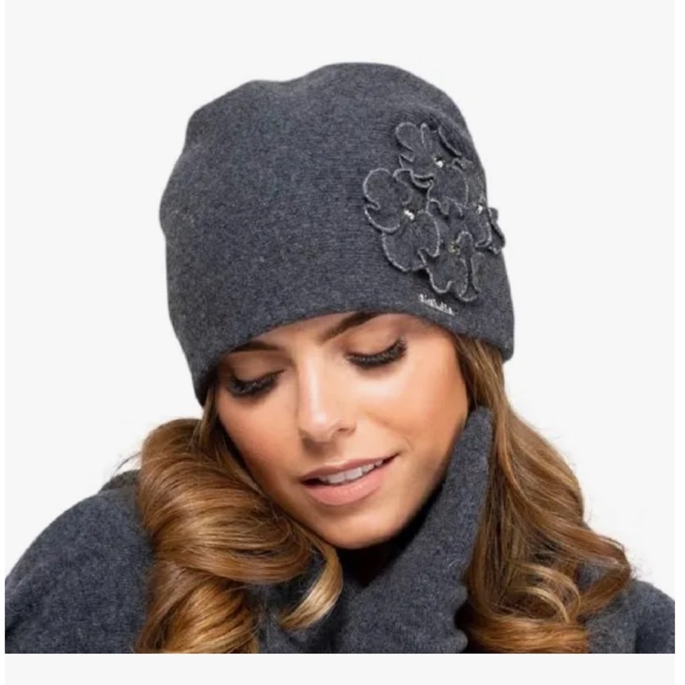 Womens Warm 100% Mixed Wool Hat Floral Gray By Kamea NWT